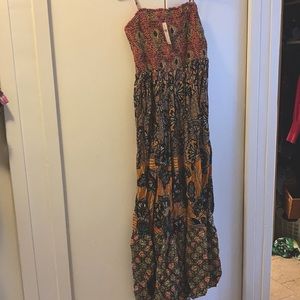 Anthropologie maxi dress, ruched top, flowy bottom